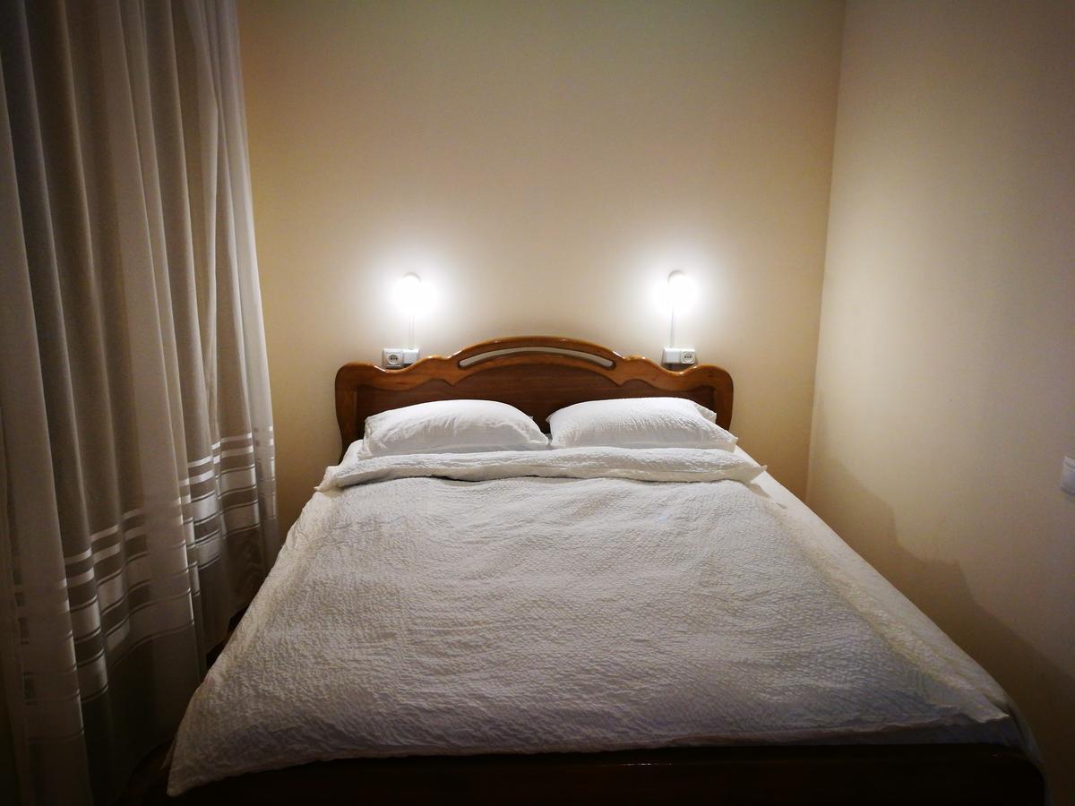 Hotel Salo Tbilisi Buitenkant foto