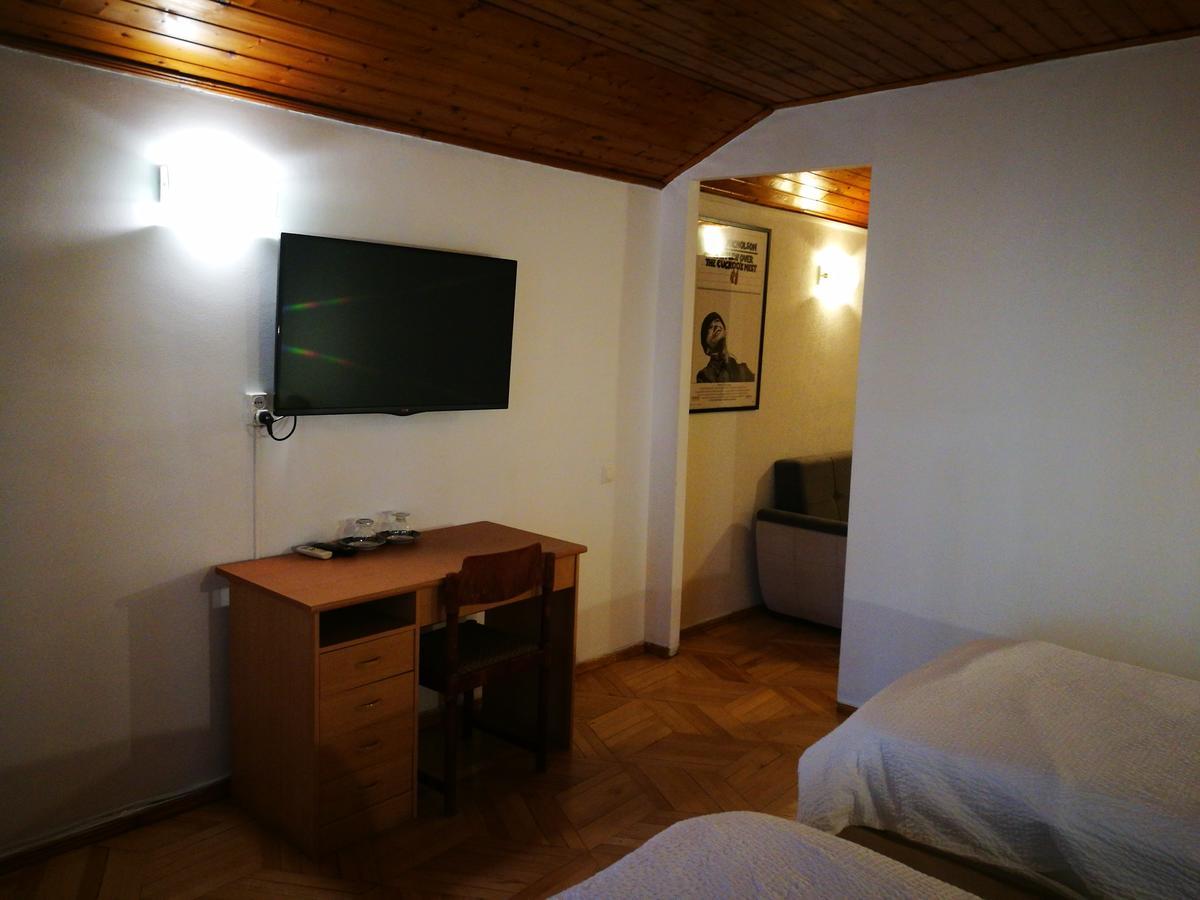 Hotel Salo Tbilisi Buitenkant foto