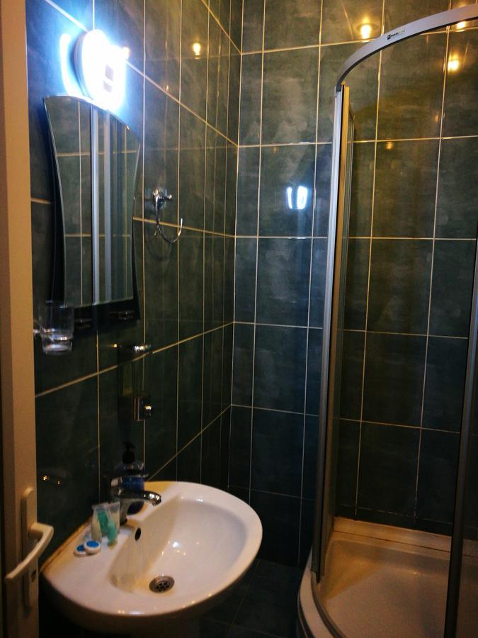 Hotel Salo Tbilisi Buitenkant foto