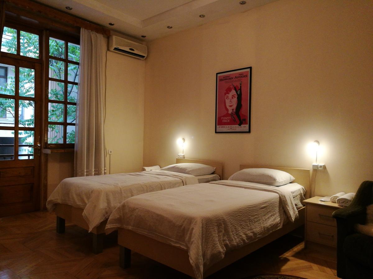 Hotel Salo Tbilisi Buitenkant foto